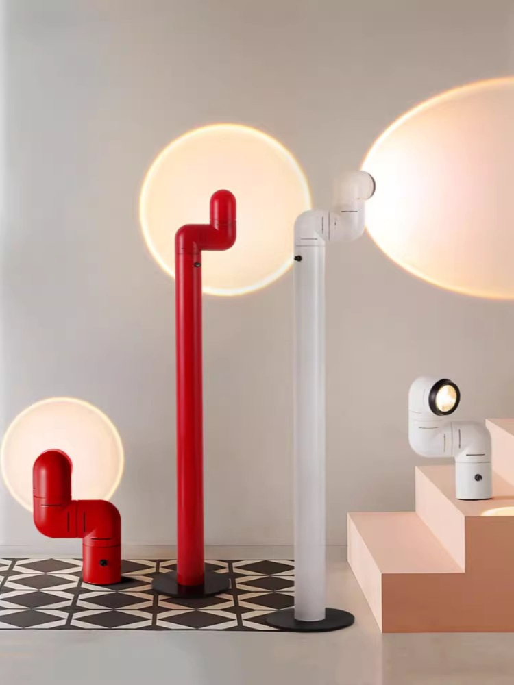 Floor Lamp Tripod - Spanish Space Age floor lamp Designer