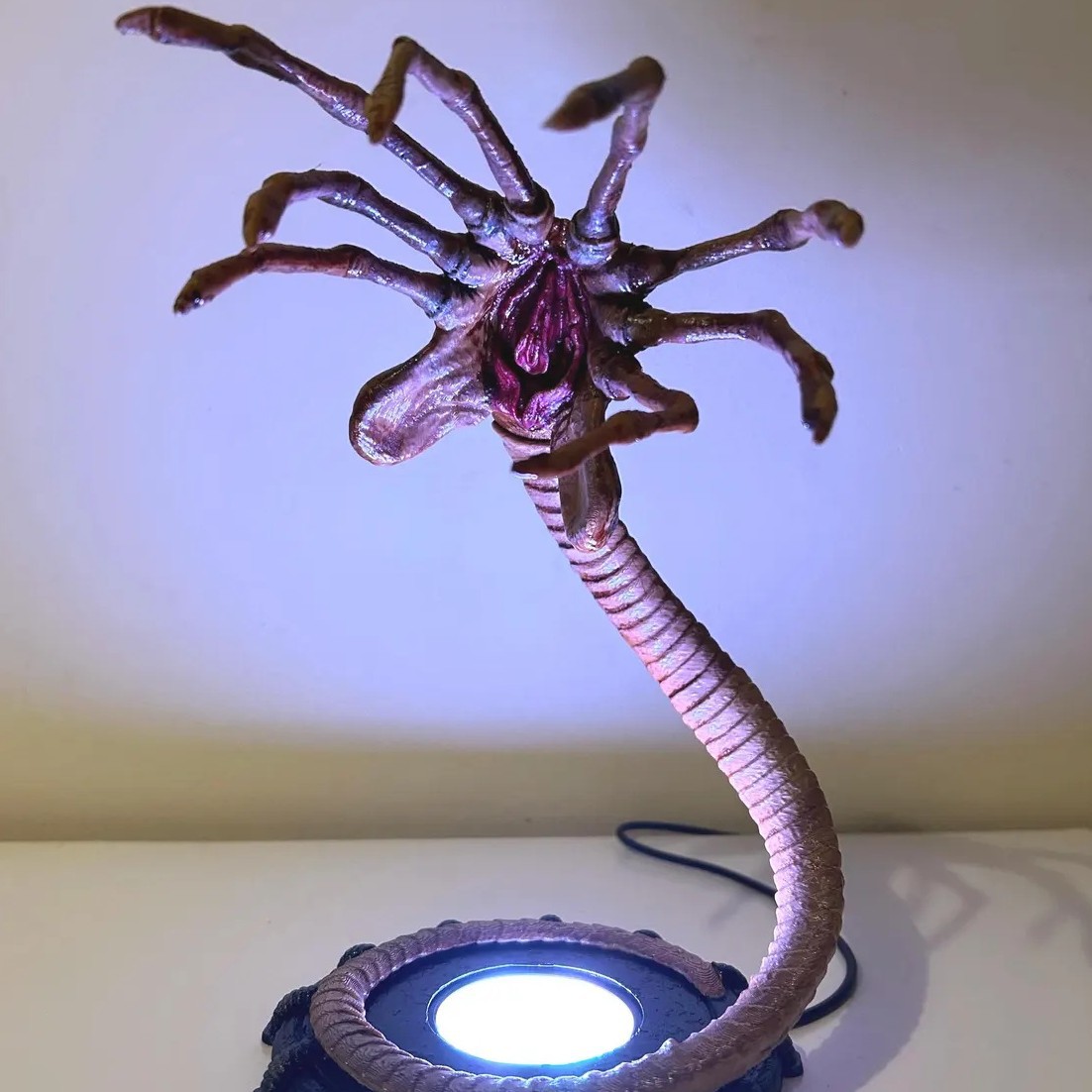 Home Lighting And Decor - Alien Facehugger Lamp Nightlight, Flashing Halloween