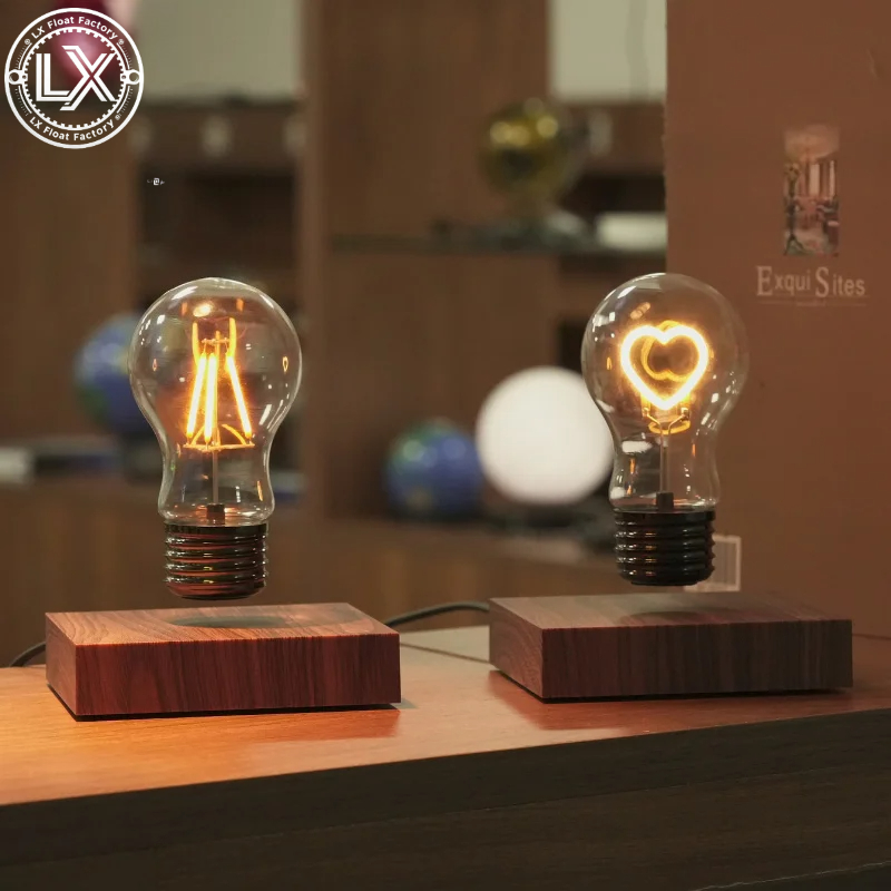Magnetic Levitating Floating W - огляд і ціна Led Moon Lamp