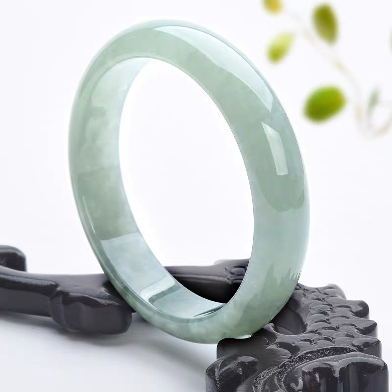 Myanmar Old Mine Bracelet, Lig - огляд і ціна Lighting & Home Decor Studio Photos